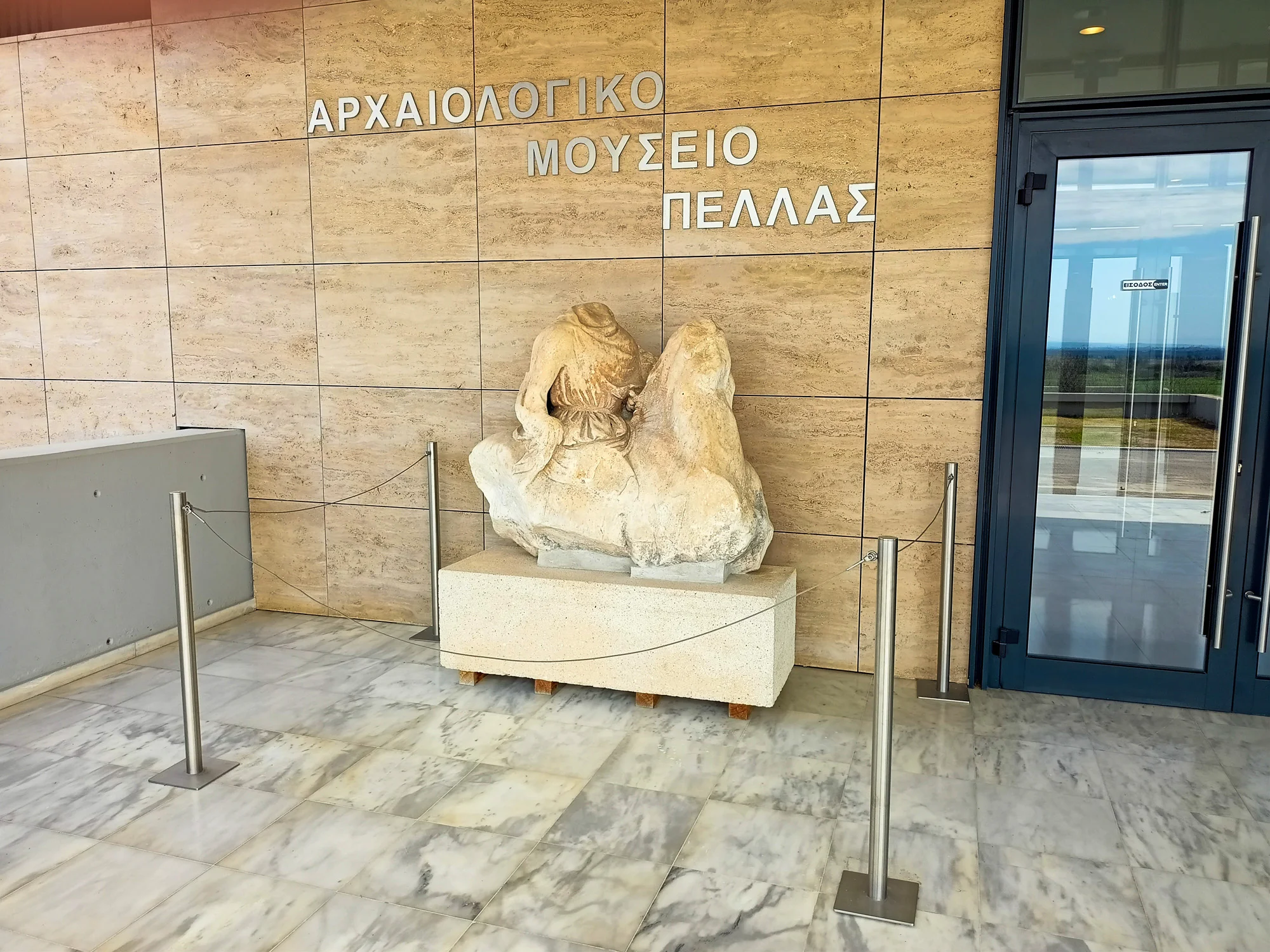 alexander the great pella vergina private tour from thessaloniki 17