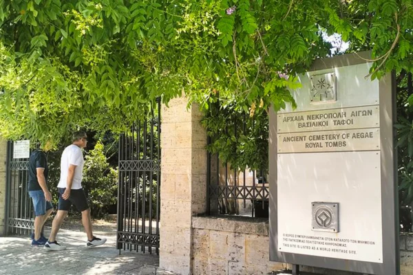 vergina museum thessaloniki old town private tour 01
